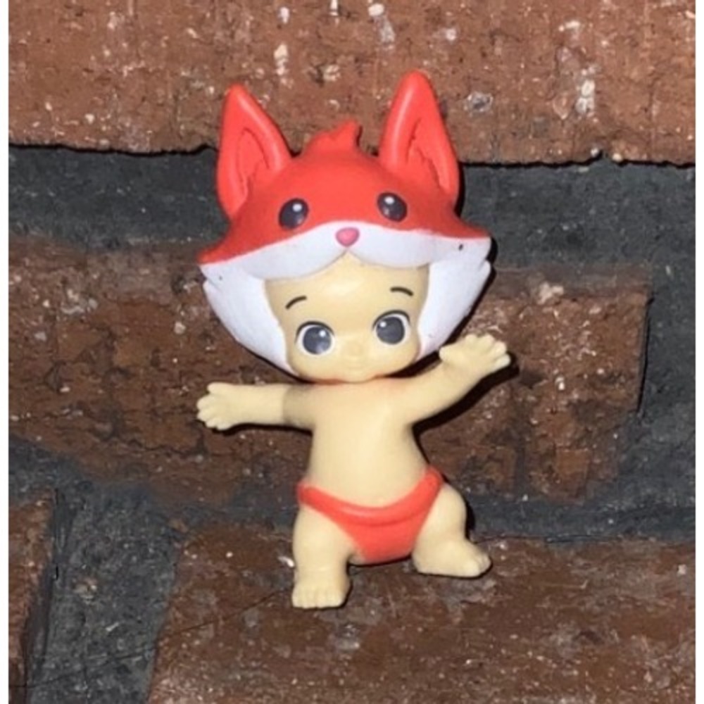 Twozies Moose Toys 2" Red Fox Mini Figure Mini Doll